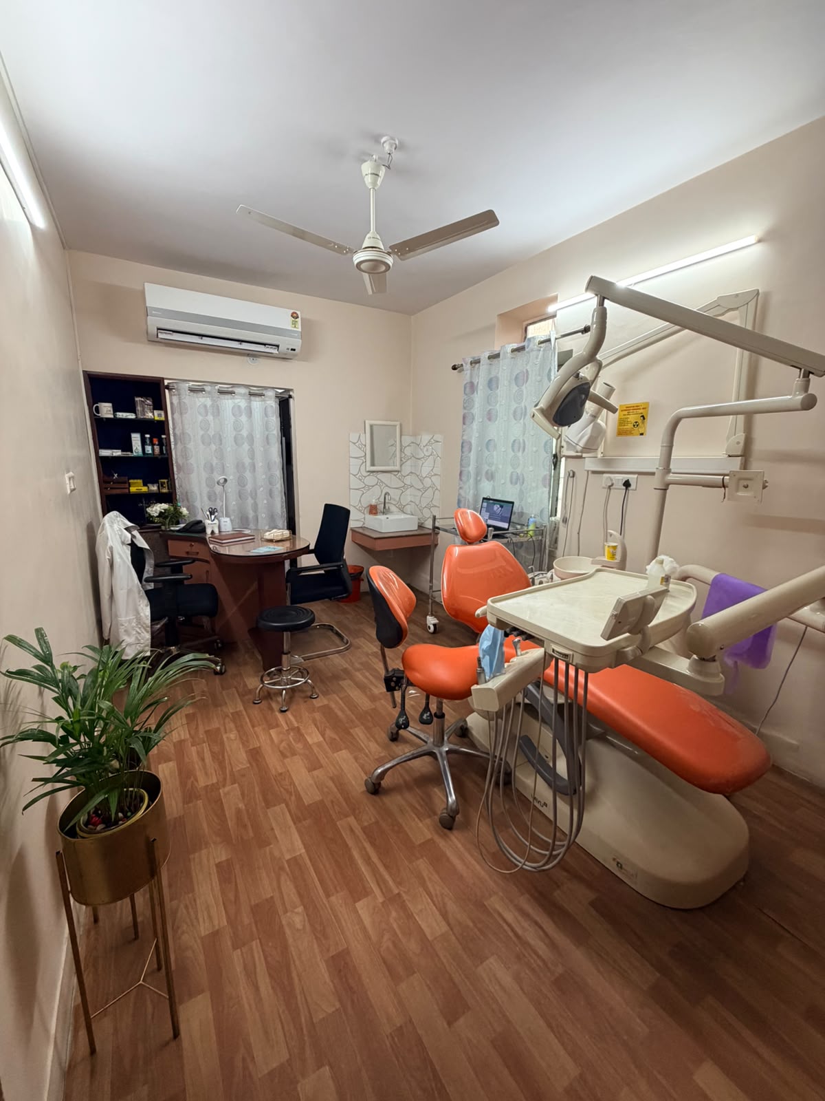 Modern dental treatment room at Ramjas Dental Hospital Jaipur